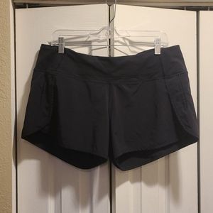 Lululemon black shorts
